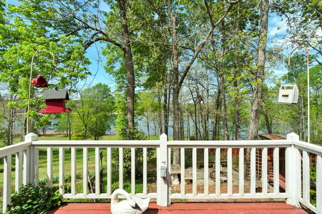 691 Lakehaven Circle, Decatur, TN 37322