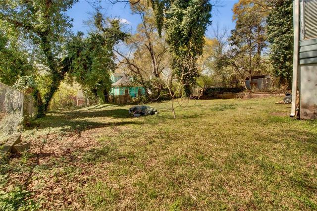 561 Culberson SW Street, Atlanta, GA 30310