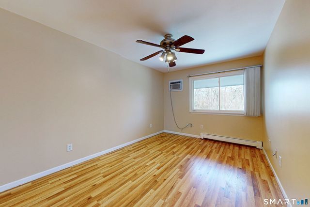 10 Monika Lane 10, Brookfield, CT 06804