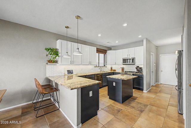 25925 N 67TH Drive, Peoria, AZ 85383