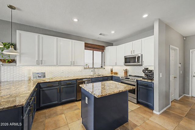25925 N 67TH Drive, Peoria, AZ 85383