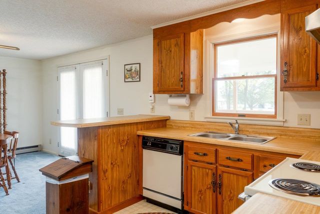 1529 GOODRICH RD, Stanley, VA 22851