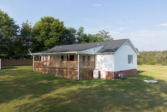 1529 GOODRICH RD, Stanley, VA 22851