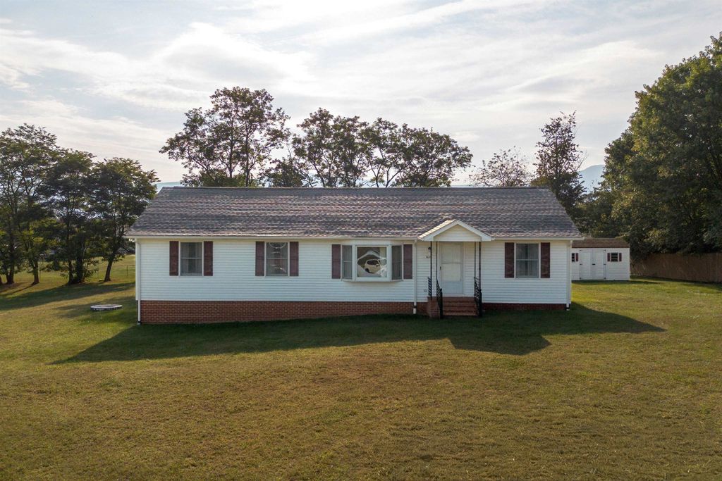 1529 GOODRICH RD, Stanley, VA 22851