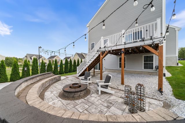 20 Pheasant Run Ct, Wrentham, MA 02093