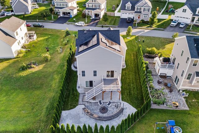 20 Pheasant Run Ct, Wrentham, MA 02093