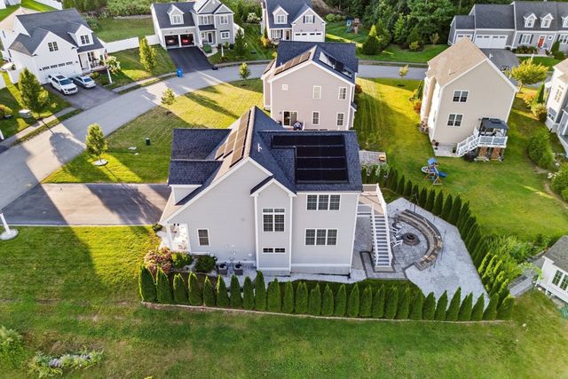 20 Pheasant Run Ct, Wrentham, MA 02093