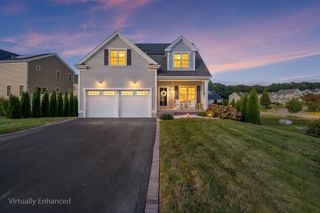 20 Pheasant Run Ct, Wrentham, MA 02093