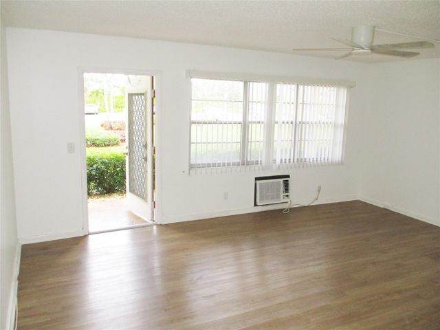 513 Mansfield M 513, Boca Raton, FL 33434