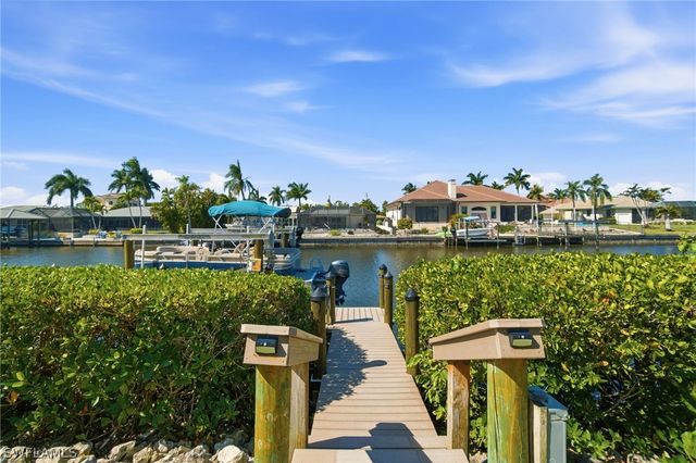 27585 River Reach DR, Bonita Springs, FL 34134