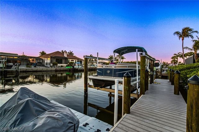 27585 River Reach DR, Bonita Springs, FL 34134