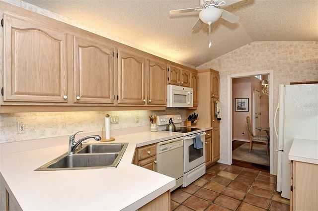 720 CONNEMARA COURT, Venice, FL 34292