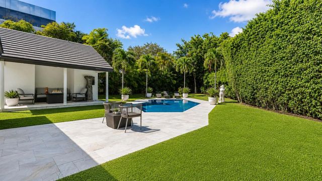 501 Sandpiper Way, Boca Raton, FL 33431