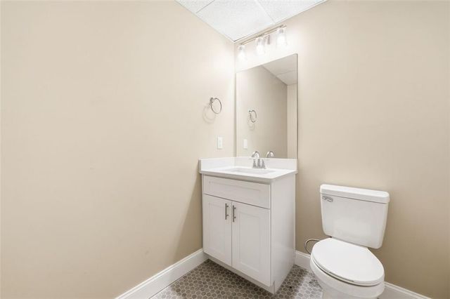 6870 Creekwood Drive, Douglasville, GA 30135