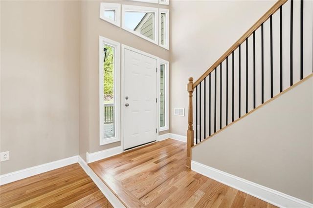 6870 Creekwood Drive, Douglasville, GA 30135