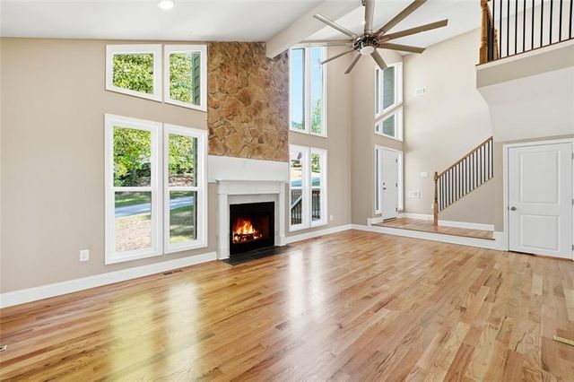 6870 Creekwood Drive, Douglasville, GA 30135