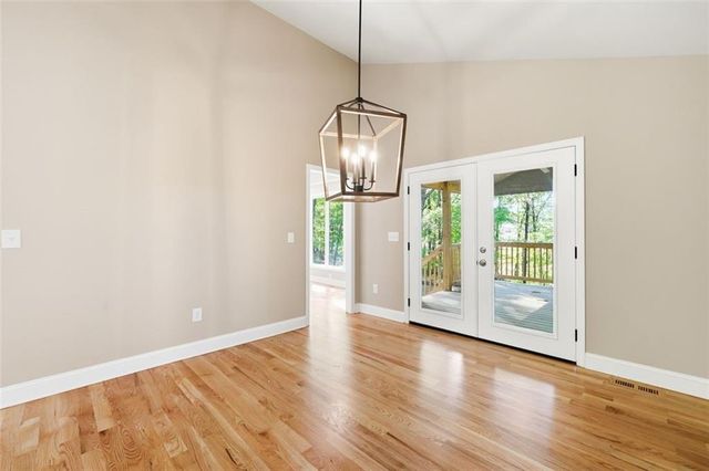 6870 Creekwood Drive, Douglasville, GA 30135