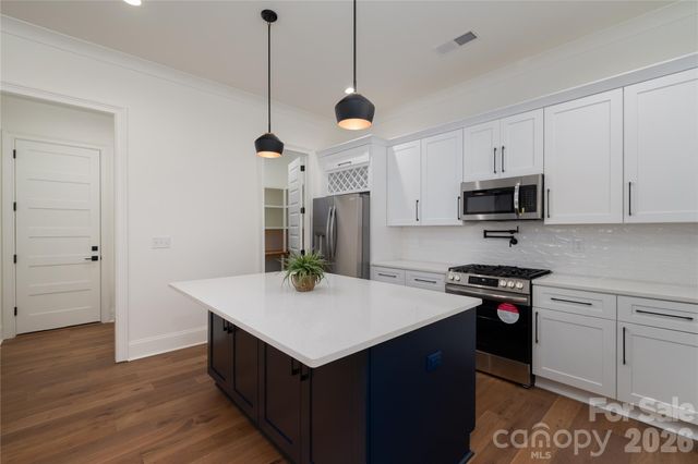 302 Lincoln Street, Belmont, NC 28012