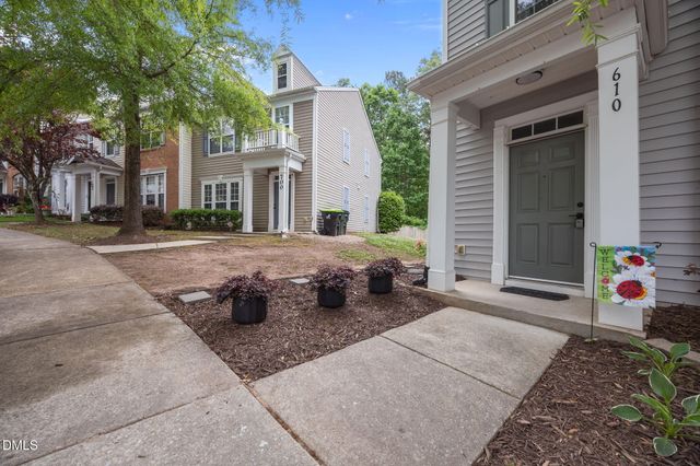 610 Walnut Woods Drive, Morrisville, NC 27560