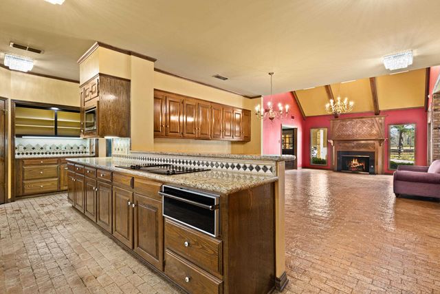 14412 N CR 173, Kilgore, TX 75662