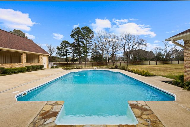 14412 N CR 173, Kilgore, TX 75662