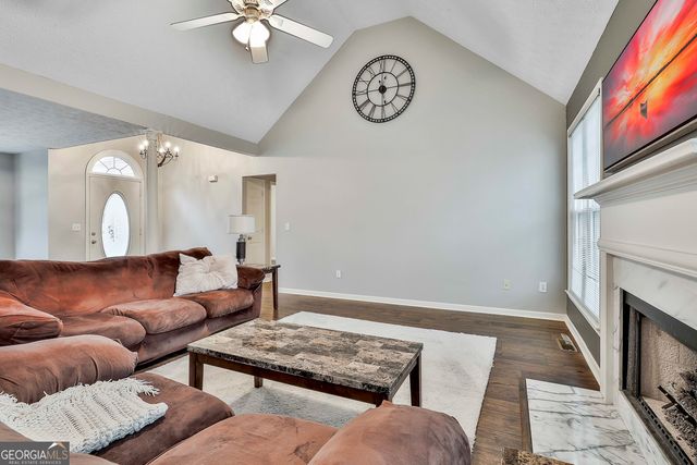 70 Wilkes Court, Newnan, GA 30263