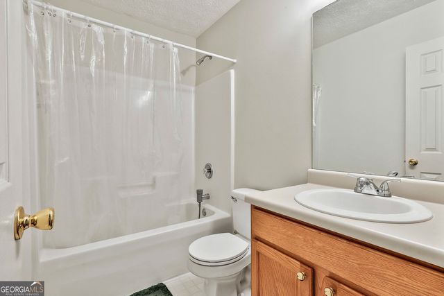 70 Wilkes Court, Newnan, GA 30263