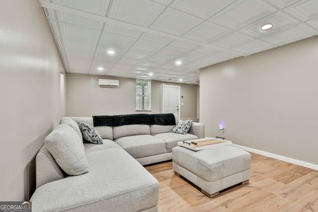 70 Wilkes Court, Newnan, GA 30263