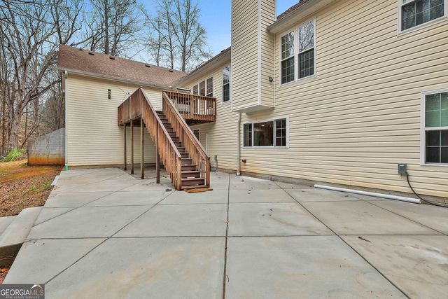 70 Wilkes Court, Newnan, GA 30263