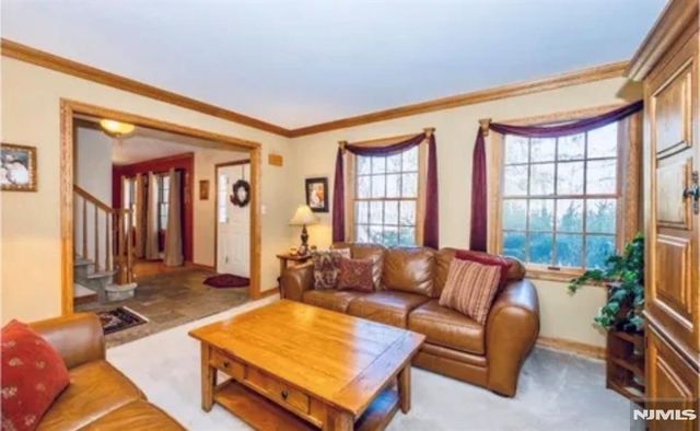 9 Buckhaven Trail, Hardyston, NJ 07460