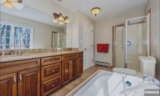 9 Buckhaven Trail, Hardyston, NJ 07460
