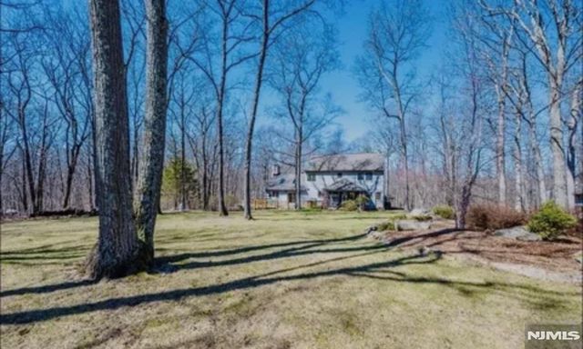9 Buckhaven Trail, Hardyston, NJ 07460