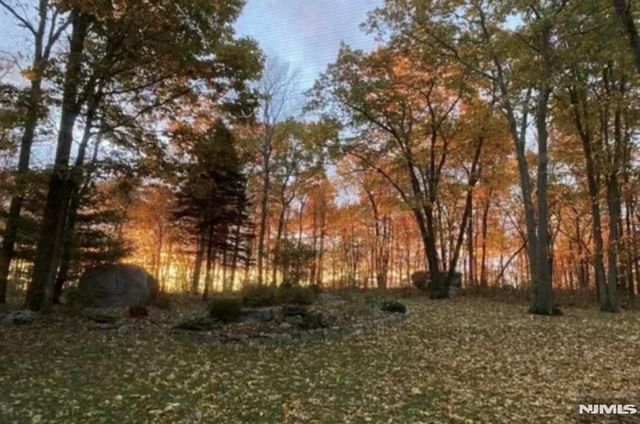9 Buckhaven Trail, Hardyston, NJ 07460