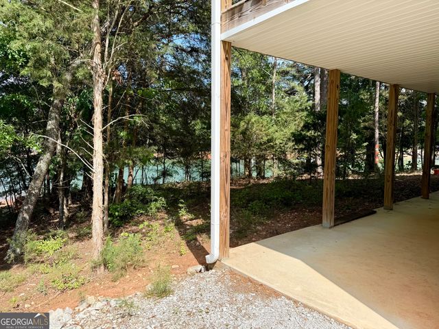 27 Classic Drive, Hartwell, GA 30643