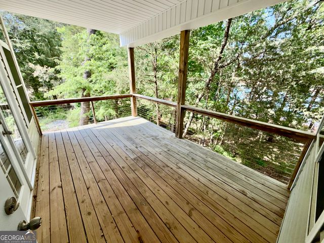27 Classic Drive, Hartwell, GA 30643