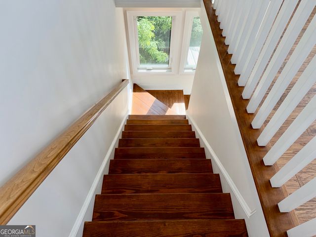 27 Classic Drive, Hartwell, GA 30643