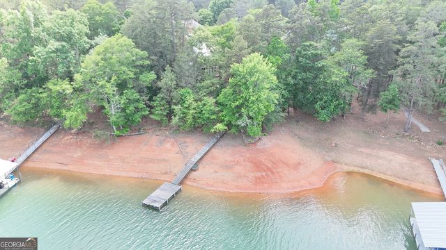 27 Classic Drive, Hartwell, GA 30643