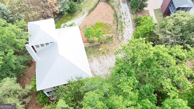 27 Classic Drive, Hartwell, GA 30643