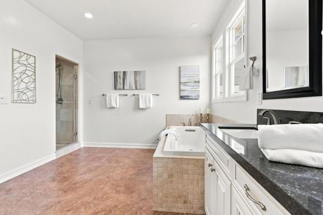 39 Live Oak Drive, San Mateo, CA 94403
