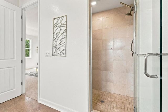 39 Live Oak Drive, San Mateo, CA 94403