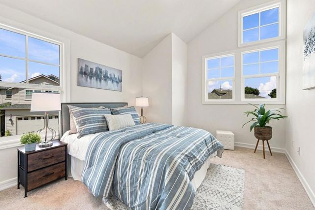 39 Live Oak Drive, San Mateo, CA 94403