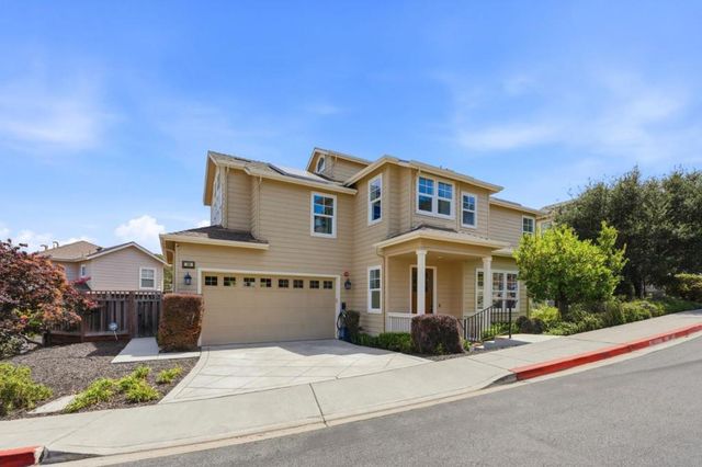 39 Live Oak Drive, San Mateo, CA 94403