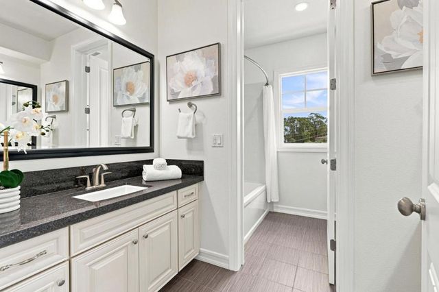 39 Live Oak Drive, San Mateo, CA 94403