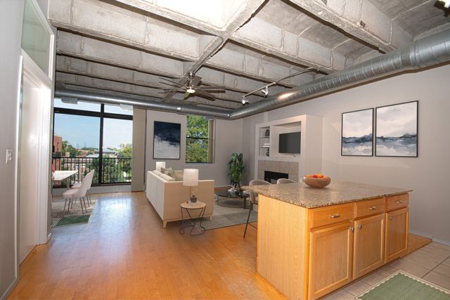 5200 S Ellis Avenue 402, Chicago, IL 60615