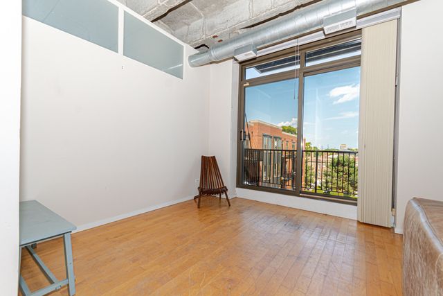 5200 S Ellis Avenue 402, Chicago, IL 60615
