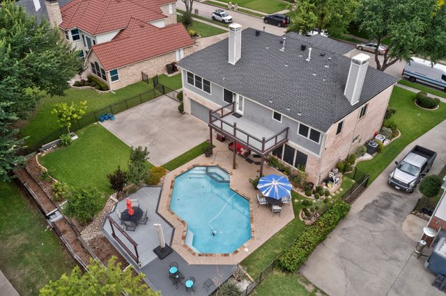 712 Water Oak Drive, Plano, TX 75025
