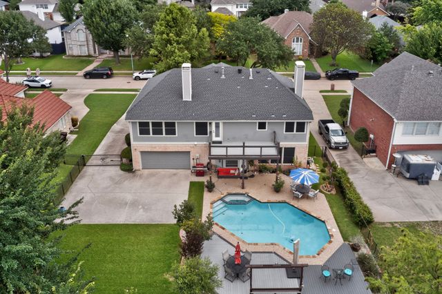 712 Water Oak Drive, Plano, TX 75025