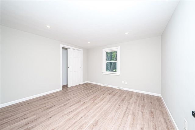 23 Taunton Street, Bellingham, MA 02019