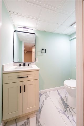 23 Taunton Street, Bellingham, MA 02019