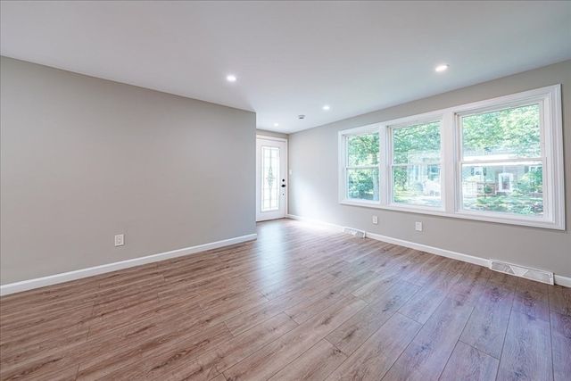 23 Taunton Street, Bellingham, MA 02019